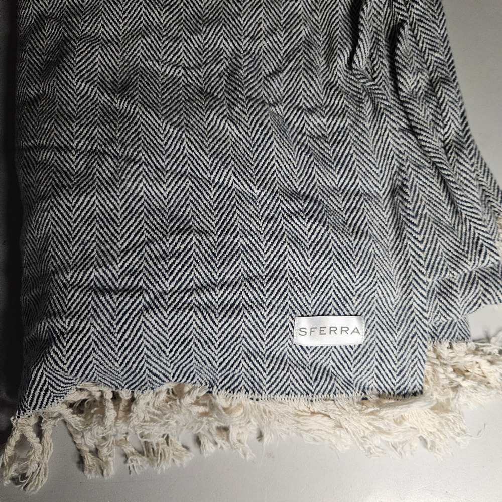 Sferra Celine Herringbone Throw Blanket Navy Blue White 100% Cotton Portugal